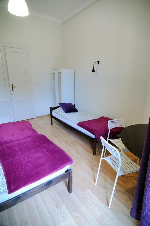 Hollywood Hostel Краків Номер фото