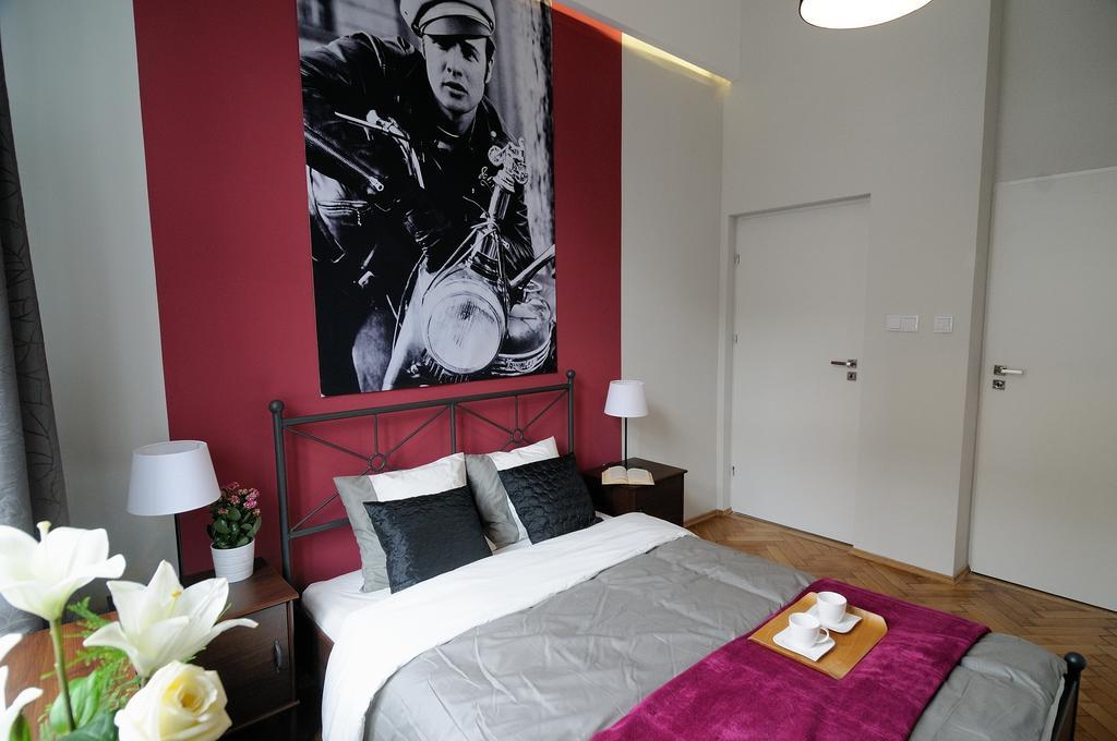 Hollywood Hostel Краків Номер фото